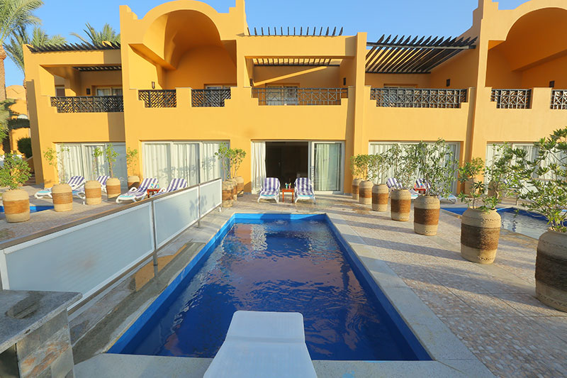 Executive Jacuzzi Pool