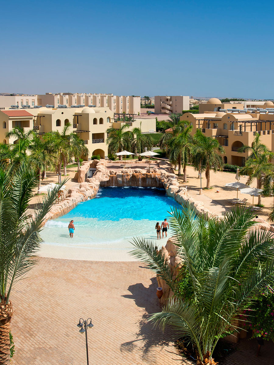 home-welcome-Stella-Gardens-2